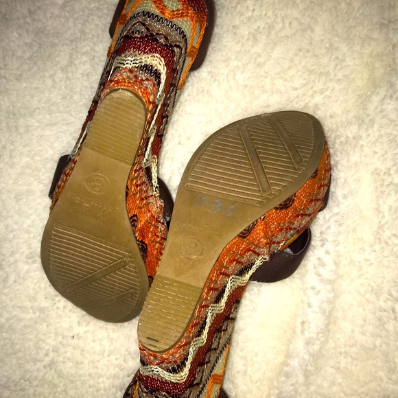 MIA Brown Embroidery Multi Colored Wedge Sandal Sz 8 - Picture 8 of 12